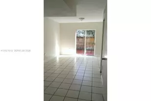 8025 NW 8th St, Miami, FL 33126 - Photo 9