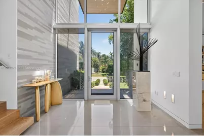 625 Curtiswood Dr, Key Biscayne, FL 33149 - Photo 3