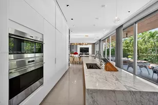 625 Curtiswood Dr, Key Biscayne, FL 33149 - Photo 9