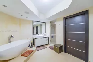 6000 Island Blvd, Aventura, FL 33160 - Photo 25