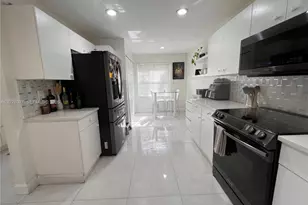 1590 Orion Ln, Weston, FL 33327 - Photo 3
