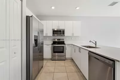28625 SW 132nd Ct, Homestead, FL 33033 - Photo 17