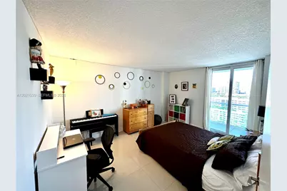 100 Bayview Dr #1729, Sunny Isles Beach, FL 33160 - Photo 11