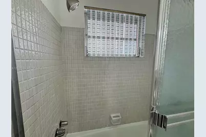 2219 Polk St #4B, Hollywood, FL 33020 - Photo 9
