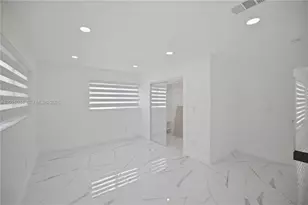 7051 SW 29th St, Miramar, FL 33023 - Photo 9