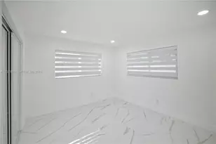 7051 SW 29th St, Miramar, FL 33023 - Photo 17