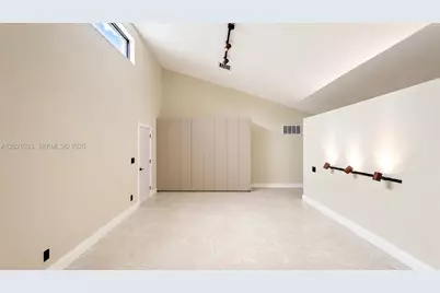 2765 NE 35th Dr, Fort Lauderdale, FL 33308 - Photo 23
