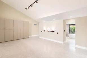 2765 NE 35th Dr, Fort Lauderdale, FL 33308 - Photo 25