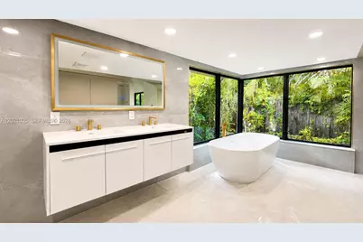 2765 NE 35th Dr, Fort Lauderdale, FL 33308 - Photo 27