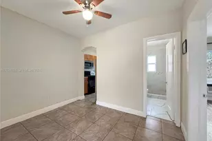 965 Bay Dr, Miami Beach, FL 33141 - Photo 7