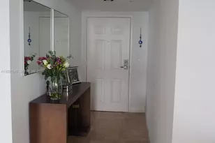 1155 Brickell Bay Dr, Miami, FL 33131 - Photo 11