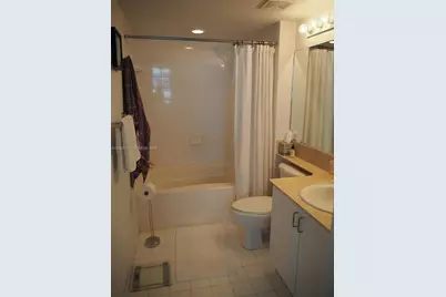 1155 Brickell Bay Dr #3102, Miami, FL 33131 - Photo 7