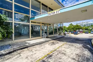 6484 Indian Creek Dr, Miami Beach, FL 33141 - Photo 23