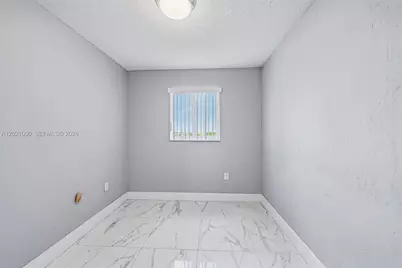 6575 W 4th Ave #507, Hialeah, FL 33012 - Photo 21