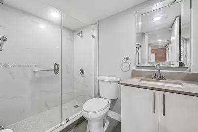 6575 W 4th Ave #507, Hialeah, FL 33012 - Photo 17