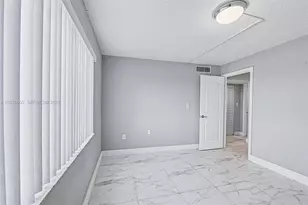 6575 W 4th Ave, Hialeah, FL 33012 - Photo 11