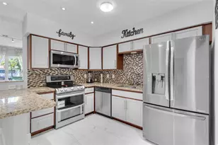 2340 SW 15th St, Fort Lauderdale, FL 33312 - Photo 9