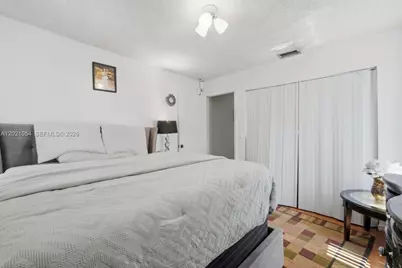 4080 NW 1st Pl, Deerfield Beach, FL 33442 - Photo 21