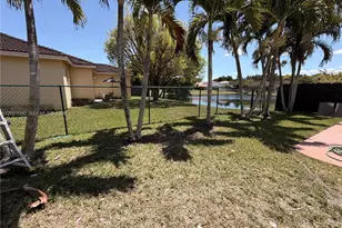 16536 SW 54th St, Miami, FL 33185 - Photo 11