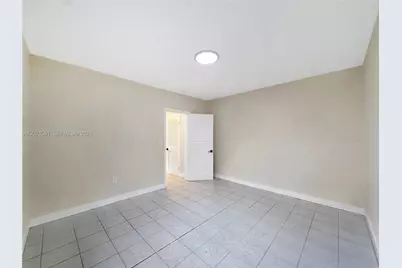 965 Bay Dr #6, Miami Beach, FL 33141 - Photo 13