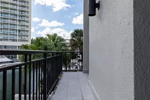19 Portside Dr, Fort Lauderdale, FL 33316 - Photo 73