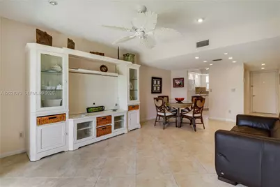 18081 SE Country Club Dr #13-121, Jupiter, FL 33469 - Photo 5
