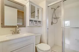 18081 SE Country Club Dr, Jupiter, FL 33469 - Photo 9