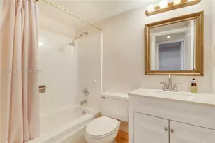 18081 SE Country Club Dr, Jupiter, FL 33469 - Photo 13
