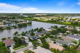 16350 SW 11th St, Pembroke Pines, FL 33027 - Photo 17