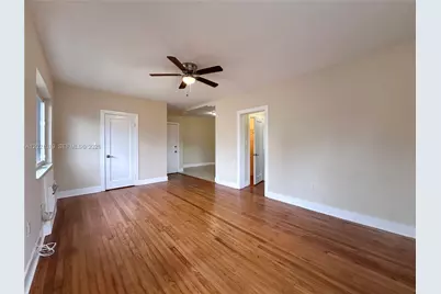 965 Bay Dr #8, Miami Beach, FL 33141 - Photo 5