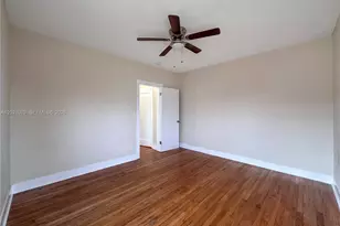 965 Bay Dr, Miami Beach, FL 33141 - Photo 11