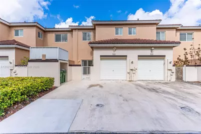 2312 SE 21st St #2312, Homestead, FL 33035 - Photo 1