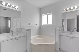 2312 SE 21st St, Homestead, FL 33035 - Photo 21