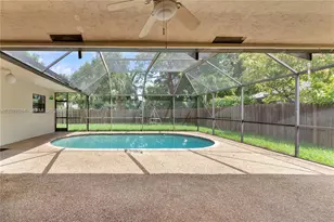 11111 NW 7th St, Coral Springs, FL 33071 - Photo 35