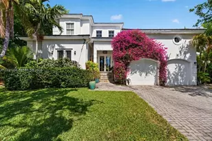 442 Ridgewood Rd, Key Biscayne, FL 33149 - Photo 1