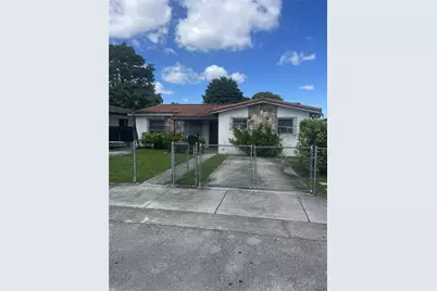 8835 SW 27th St, Miami, FL 33165 - Photo 1