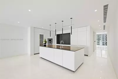 300 Biscayne Blvd Way #3404, Miami, FL 33131 - Photo 5