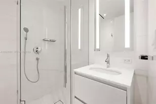 300 Biscayne Blvd Way, Miami, FL 33131 - Photo 37