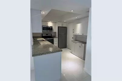 3800 S Ocean Dr #1725, Hollywood, FL 33019 - Photo 5