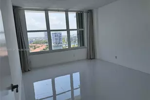 3800 S Ocean Dr, Hollywood, FL 33019 - Photo 13