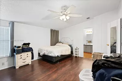 7717 SE Swan Ave, Hobe Sound, FL 33455 - Photo 11