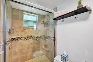 1025 SE 3rd Ave, Dania Beach, FL 33004 - Photo 17