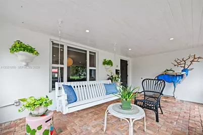 37 Deer Run, Miami Springs, FL 33166 - Photo 7