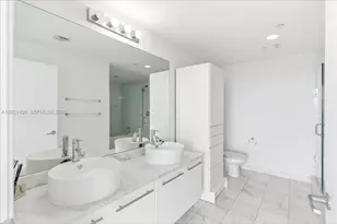 888 Biscayne Blvd, Miami, FL 33132 - Photo 19