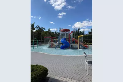 8610 NW 101st Pl, Doral, FL 33178 - Photo 45