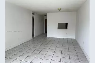 4920 NW 79th Ave #212, Doral, FL 33166 - Photo 9