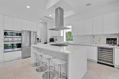 10267 NW 75th Ter, Doral, FL 33178 - Photo 33
