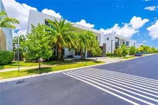 10267 NW 75th Terrace, Doral, FL 33178 - Photo 3