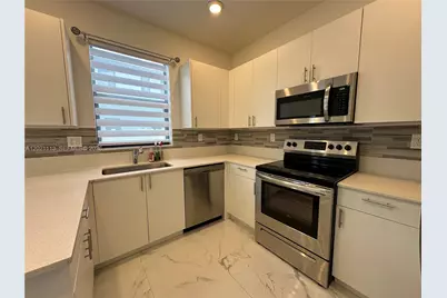 20352 NW 6th Ave, Miami Gardens, FL 33169 - Photo 7