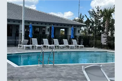 20352 NW 6th Ave, Miami Gardens, FL 33169 - Photo 25